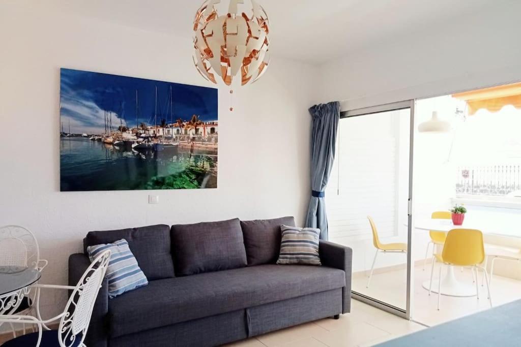 Apartment With Large Terrace, 10 Meters From Playa De Las Burras San Bartolome de Tirajana  Exterior photo