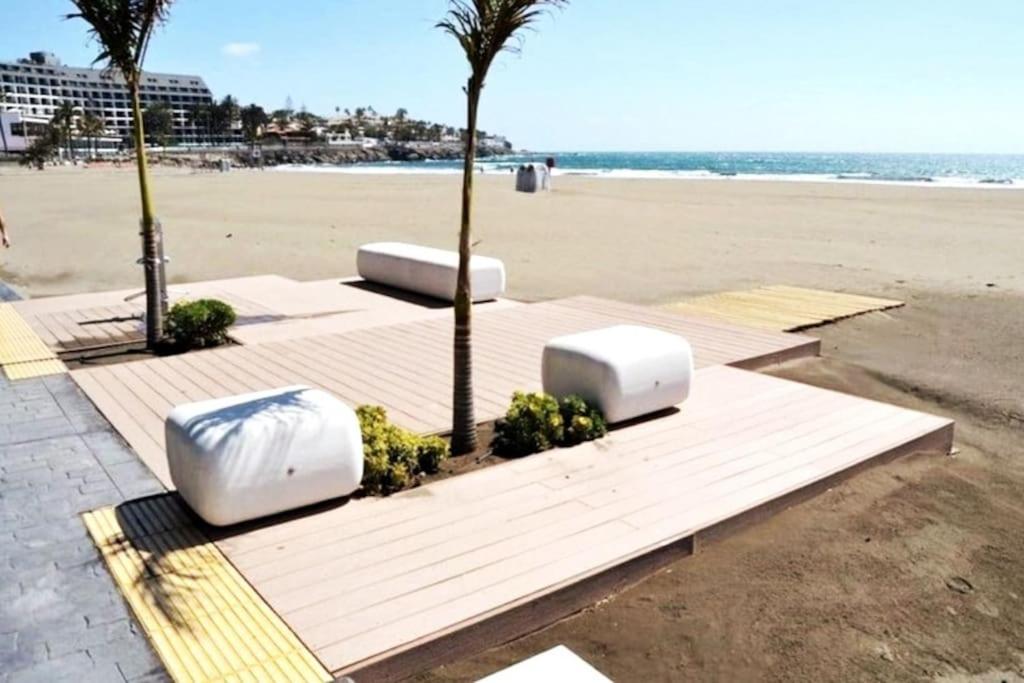 Apartment With Large Terrace, 10 Meters From Playa De Las Burras San Bartolome de Tirajana  Exterior photo