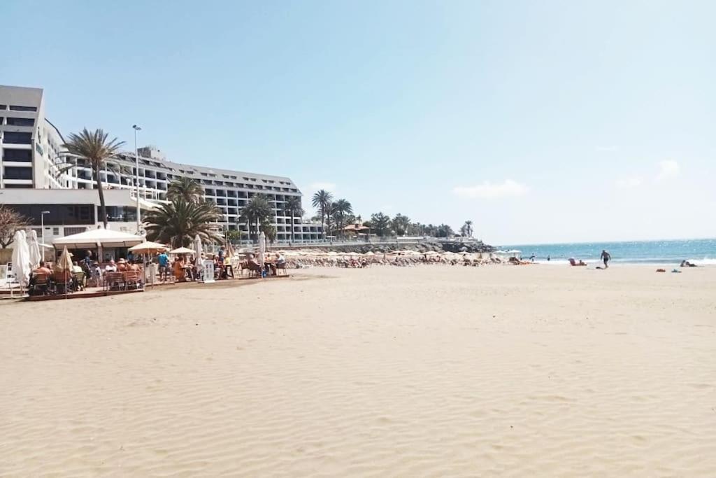 Apartment With Large Terrace, 10 Meters From Playa De Las Burras San Bartolome de Tirajana  Exterior photo
